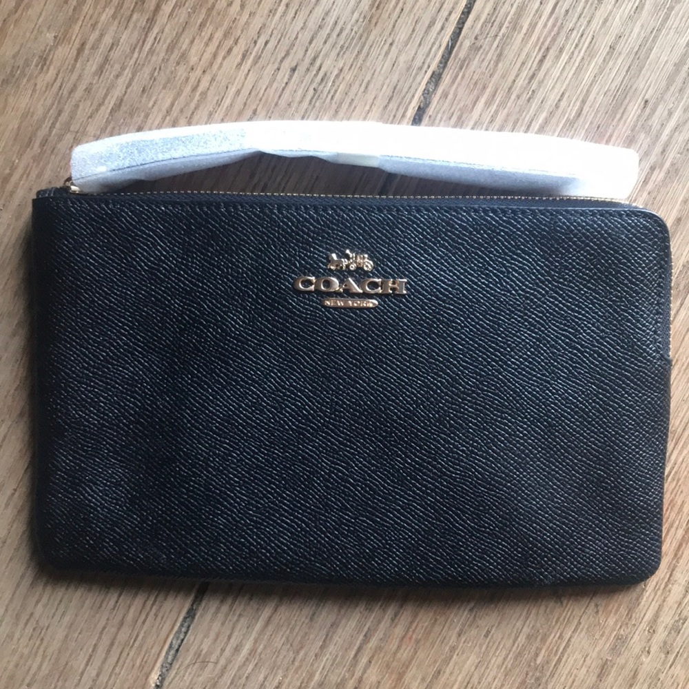 Black Coach wristlet
